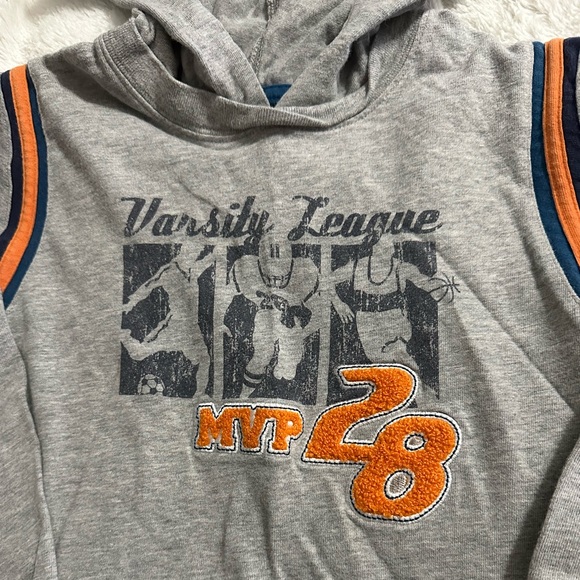 Bundle of (3) Boys Long Sleeve Shirts (adidas, Tommy Hilfiger, Carter’s) Size 5 - Picture 7 of 8